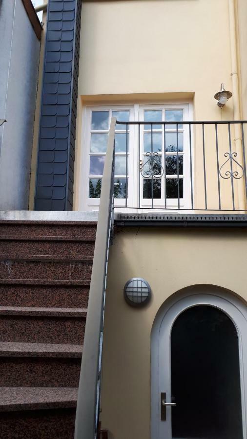 Turmhaus In Der Altstadt รินเทล์น ภายนอก รูปภาพ